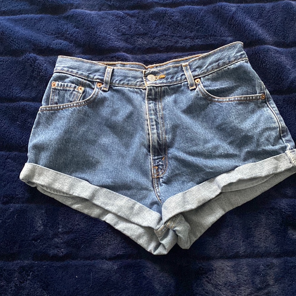 Levi’s denim shorts